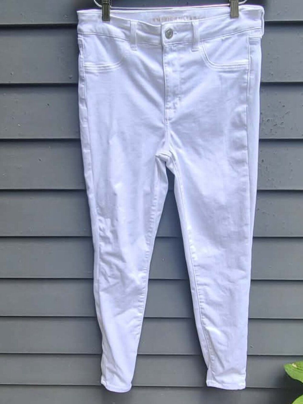 American Eagle Next Level Stretch White Jeans size 12
